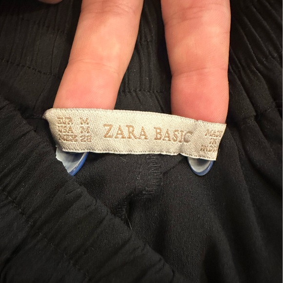 Zara silky beaded shorts - Picture 4 of 4